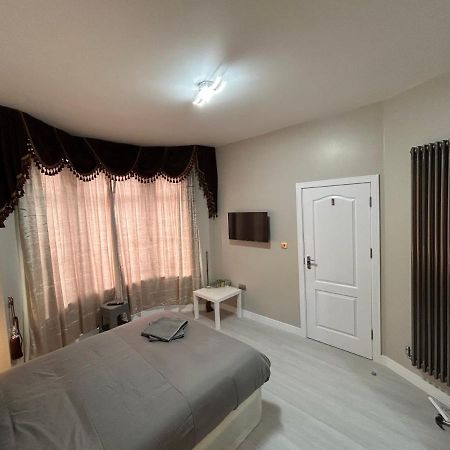 Studio Ilford Extérieur photo